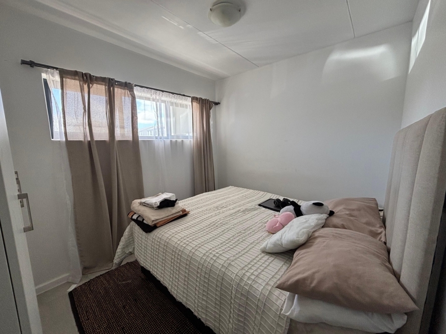 2 Bedroom Property for Sale in Parklands East Western Cape